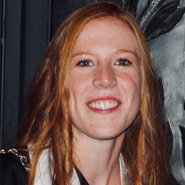 Julie - Leraar Voetbal - Leiden