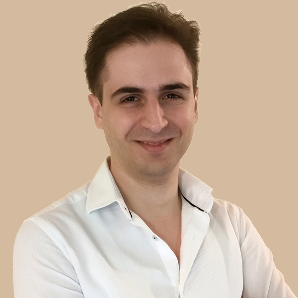 Lorenzo - Insegnante di supporto per redazione cv - lettere di motivazione - Camaiore