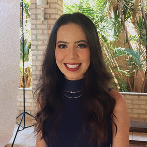 Isabella - Professor de excel - Montes Claros