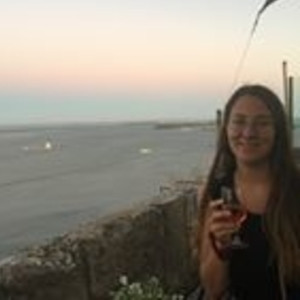 Zoe - French tutor - Kearny