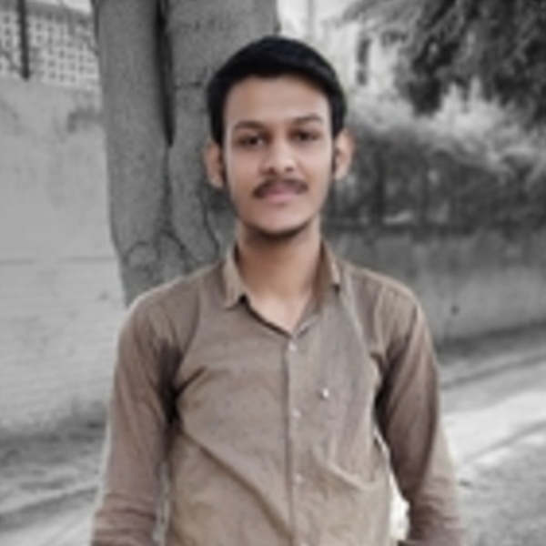 Trilok - Maths tutor - Pelak