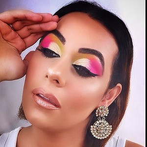 Nisha - Make-up teacher - Mumbai
