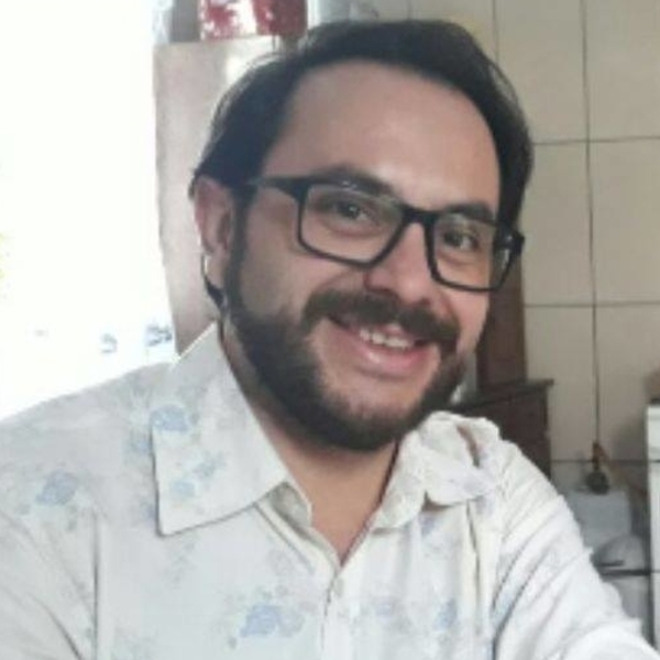 José Nicolau - Professor de filosofia - Contagem