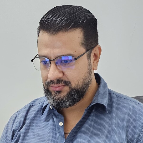 Marcelo - Professor de espanhol - Caxias