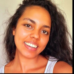 Milena - Prof de explicações - 