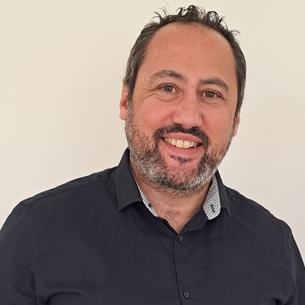 Nicolas - Prof de Français - Nîmes