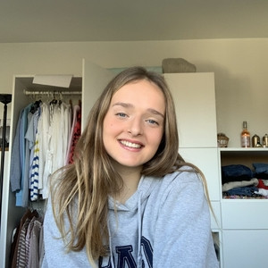 Inès - Prof d'aide aux devoirs - La Celle-Saint-Cloud