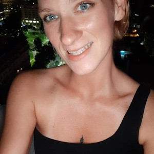 Evelyn Nicole - Spanish tutor - Englewood