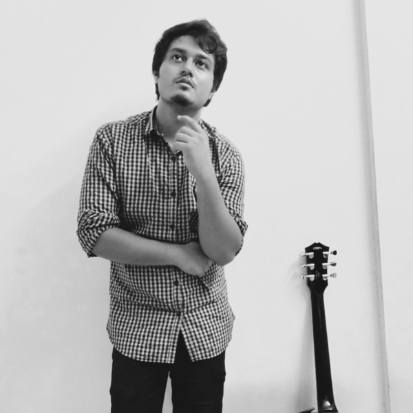 Shadab - Prof guitar - Mumbai