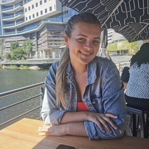 Lara - Acting tutor - Cape Town