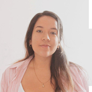 Alessandra - profesor de arquitectura - Málaga