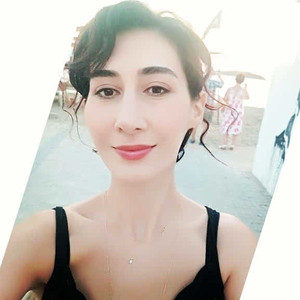 Pinar - Resim öğretmeni - Dikili