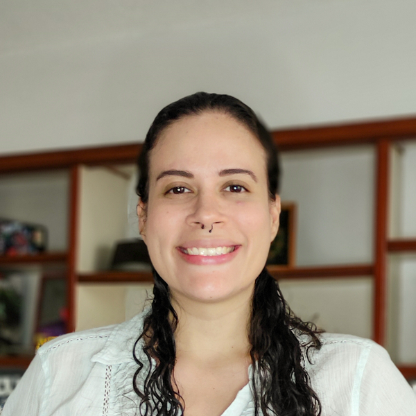 Diana Stephani - profesor de diseño gráfico - Cali