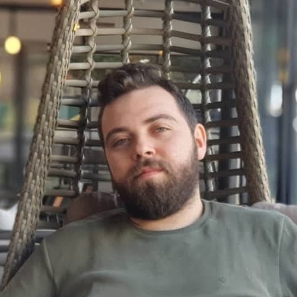 Burak - Okul derslerine destek öğretmeni - 