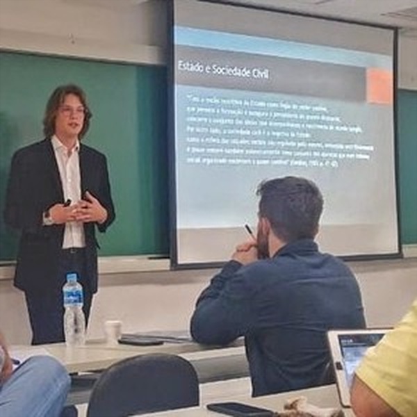 Christian - Professor de Filosofia - Santo Amaro