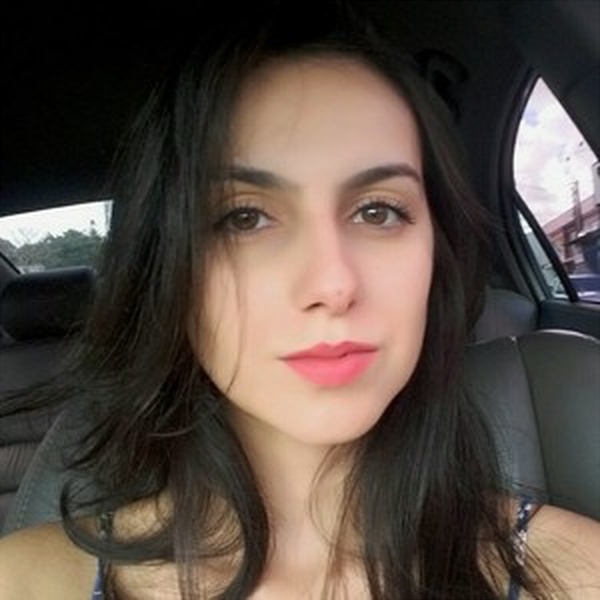 Giovana - Professor de português para estrangeiros - 