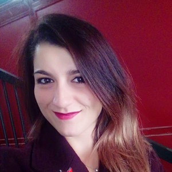 Samantha - Insegnante di storia - Usmate Velate