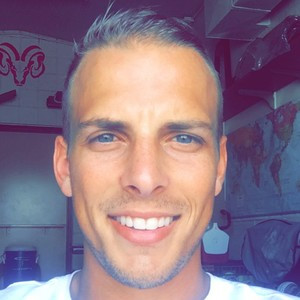 Alec - Tennis coach - Clovis