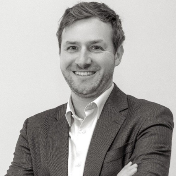 Alex - Prof de droit civil - Paris 8e