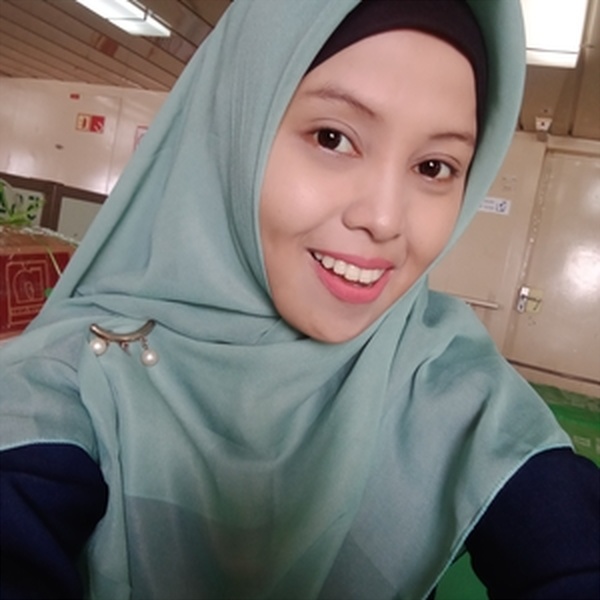 Uchy - Guru matematika - Kecamatan Pleret