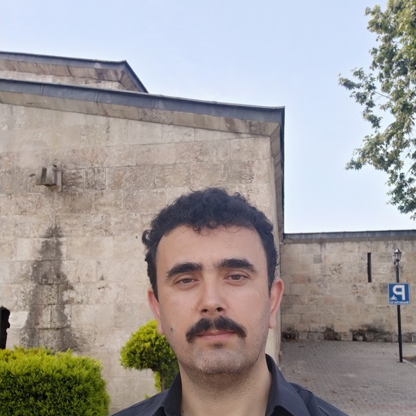 Mehmet - Matematik öğretmeni - 