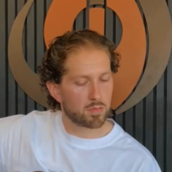 Juan - Leraar gitaar - Zonhoven
