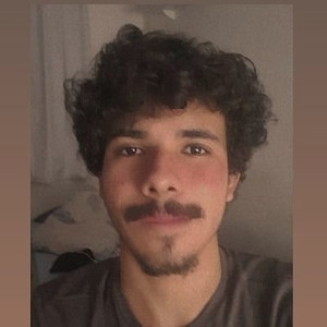 Gabriel - Professor de história - Jardim Mariléa