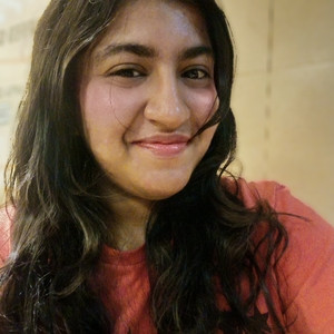 Roshni - Algebra tutor - Ulhasnagar