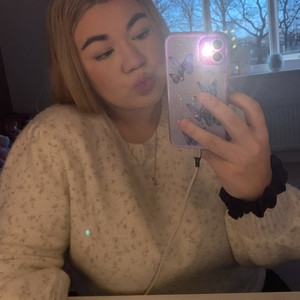 Brooke - Biology tutor - Pollington