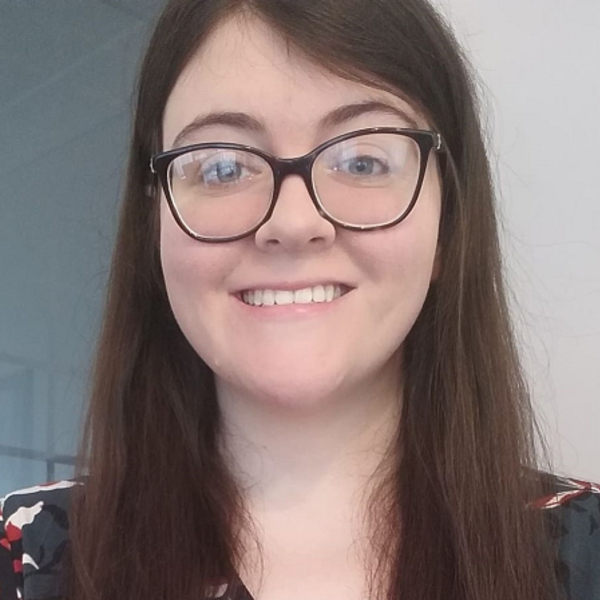 Madelena - English tutor - Helensvale