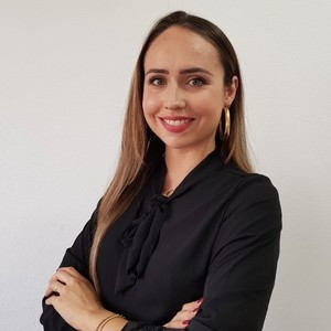 Giweiza - Prof de estética - Conjunto Habitacional Maria C Serrano de Oliveira