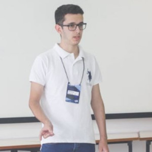 Fernando - Prof de programação - Nova Guará