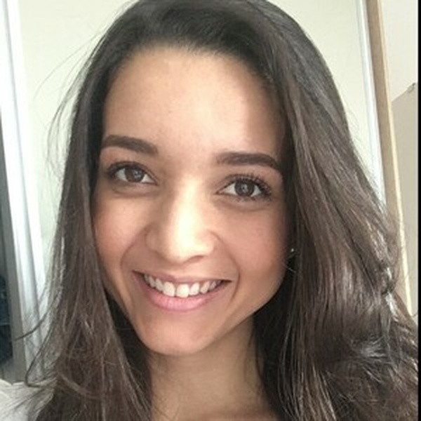 Isabel - Professor de Compreensão Escrita – Português - Serra
