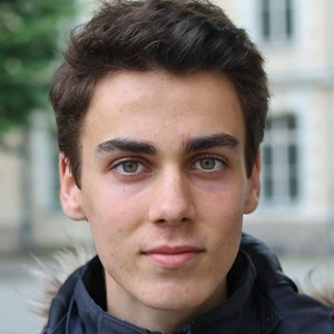 Jules - Prof de programmation - Sainte-Luce-sur-Loire
