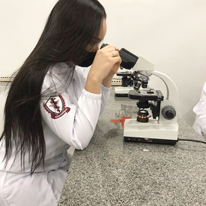 Samela - Prof de explicações - 