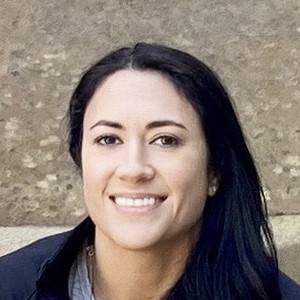 Nicole - English tutor - Coomera
