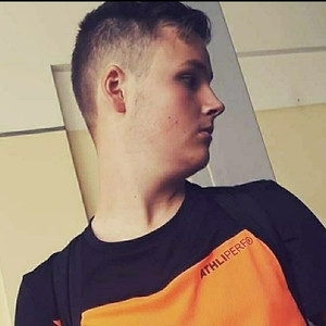 Timothé - Prof de badminton - Maringues