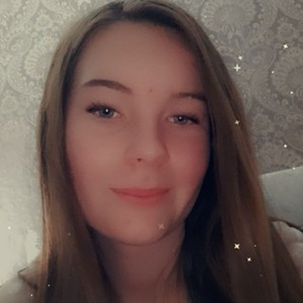 Kaitlan - History teacher - London