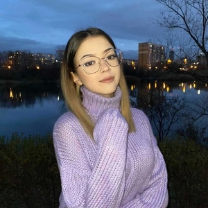 Victoria - ESL tutor - Saco