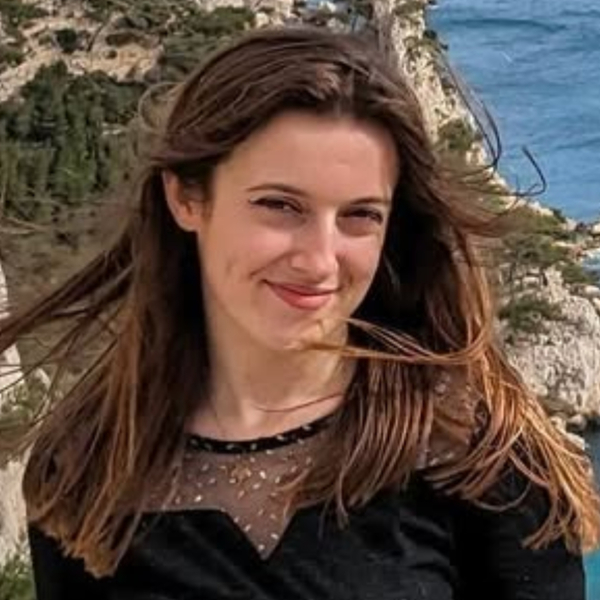 Julie - Prof de français - Marseille 12e