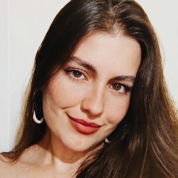 Sara Milena - profesor de español para extranjeros - Medellín