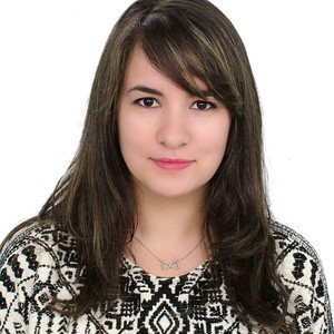 Nesrine - Prof de langages informatiques - Créteil