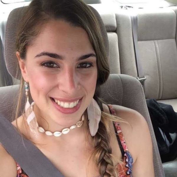 Lorena - Professor de inglês americano - Olinda