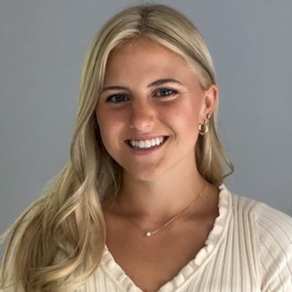 Sydney - English speaking teacher - Windsor