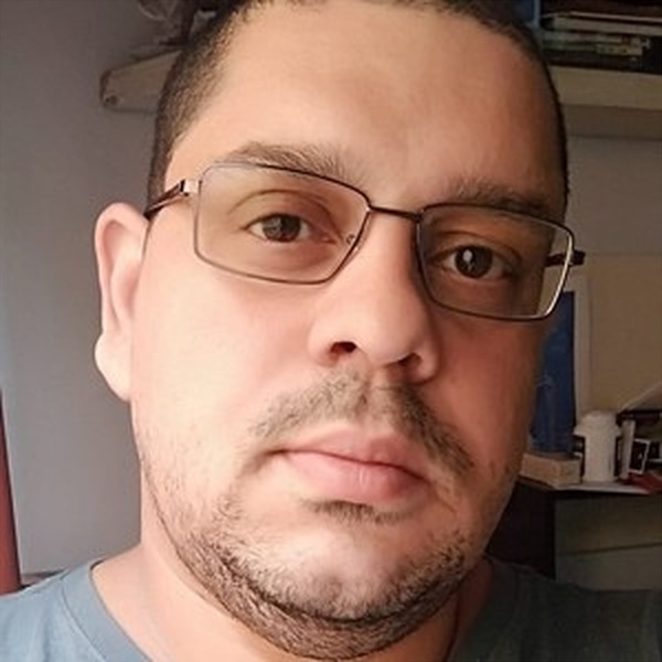Pedro Diego - Prof de gramática - Engenho de Dentro