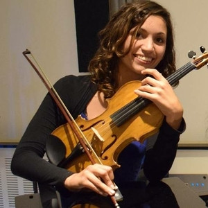 Dulce María - profesor de solfeo - Berazategui