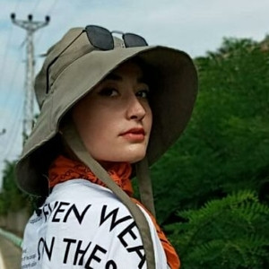 Beyzadegec - Tarih öğretmeni - 
