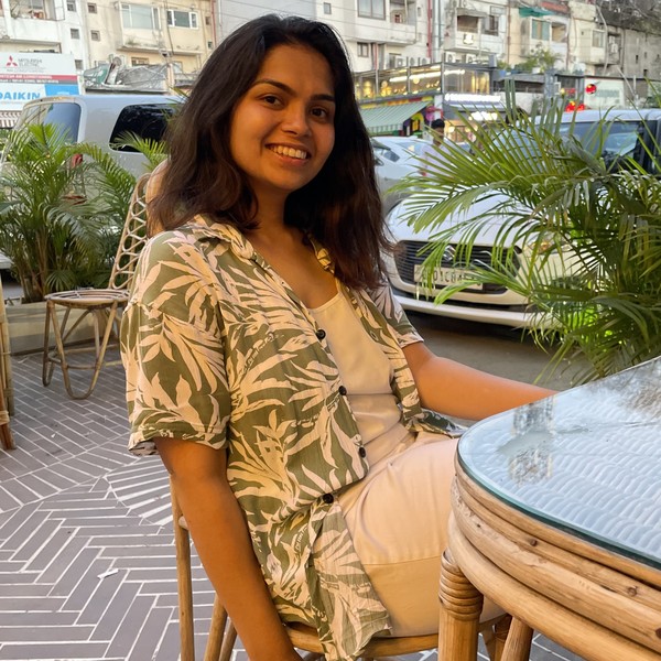 Sakshi - English tutor - Chandigarh
