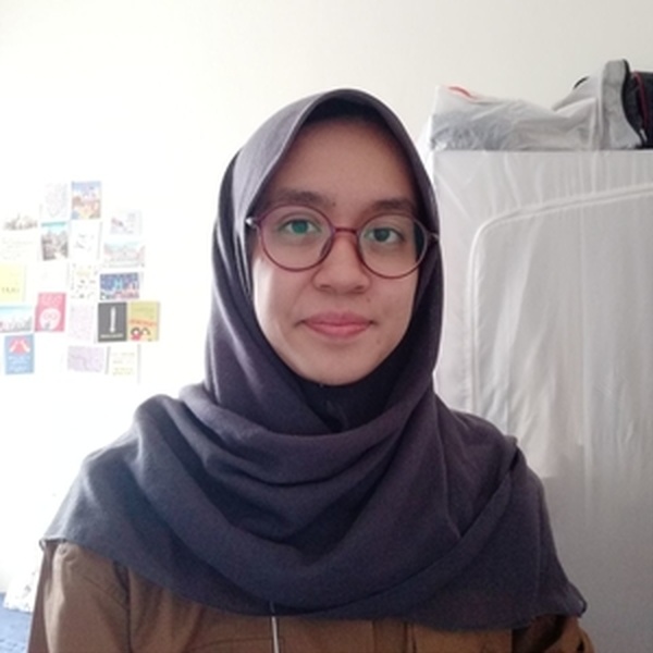 Aliaa - German teacher - Shah Alam