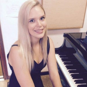 Helen-May - Piano tutor - Saint Francis Bay